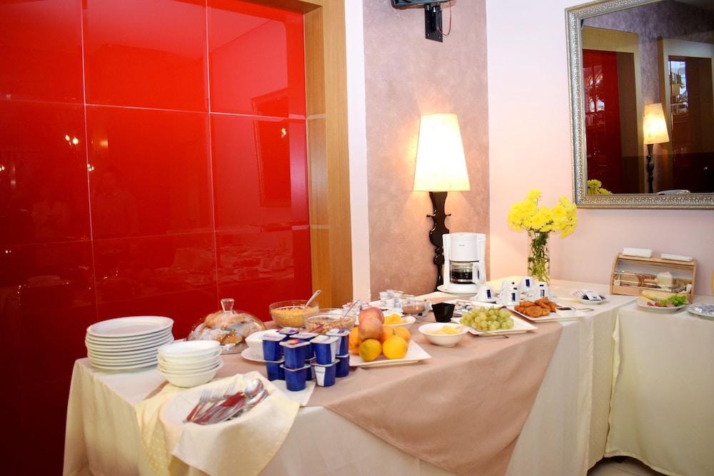 Royal Vila Hotel Тирана Екстер'єр фото
