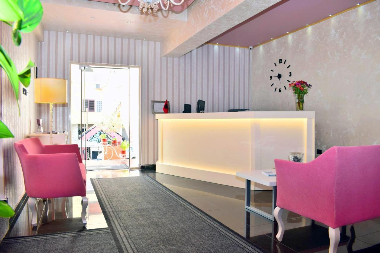 Royal Vila Hotel Тирана Екстер'єр фото