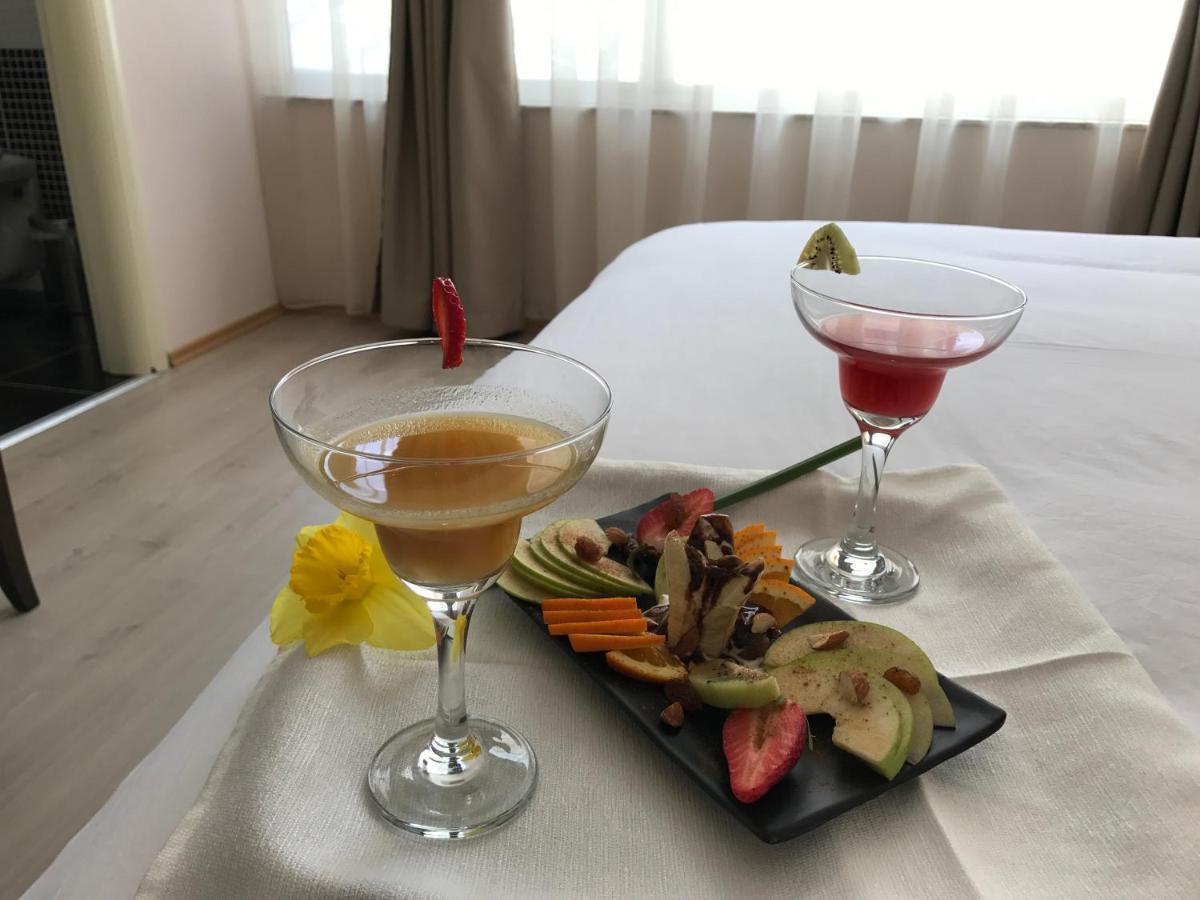 Royal Vila Hotel Тирана Екстер'єр фото