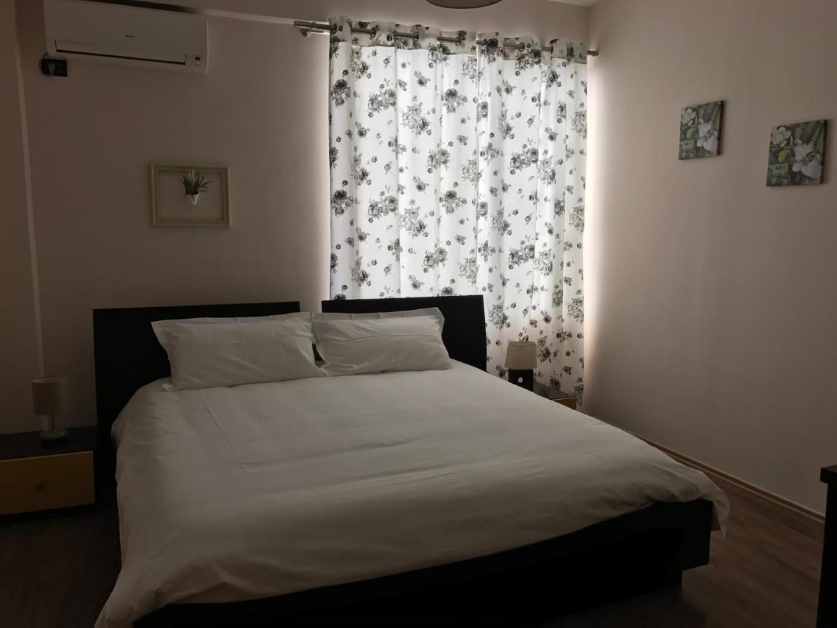 Royal Vila Hotel Тирана Екстер'єр фото